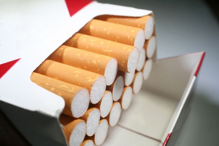 Pengusaha Khawatir Kenaikan Tarif Cukai Memicu Gelombang PHK