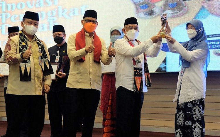 Dinkes Depok Raih Penghargaan AIPD 2022