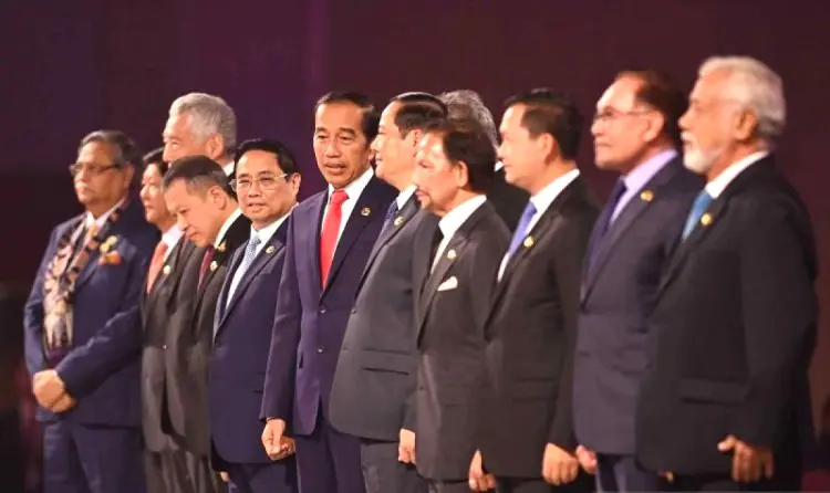 Jokowi Tegaskan ASEAN Harus Lebih kompak, Berani dan Gesit