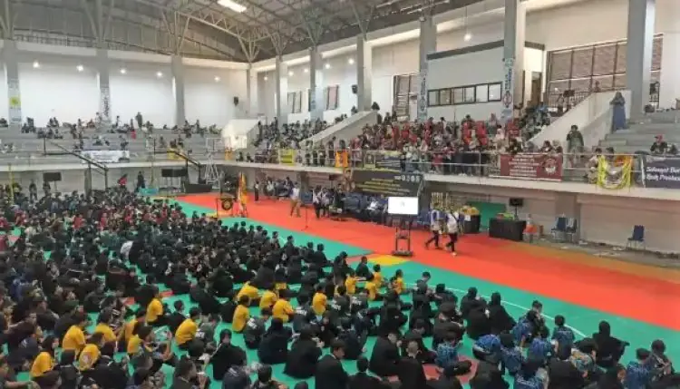 866 Atlet Pencak Silat 'Unjuk Kebolehan' di GOR Kota Depok